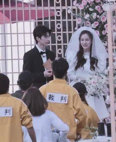 七零替嫁，被全家团宠,团宠逆袭，幸福满溢的甜蜜人生